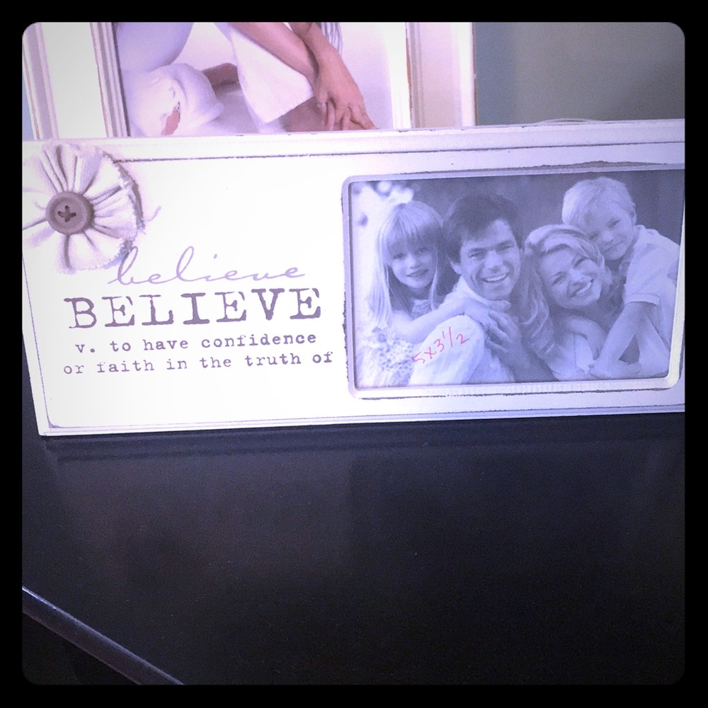 5” X 3 1/2” picture frame